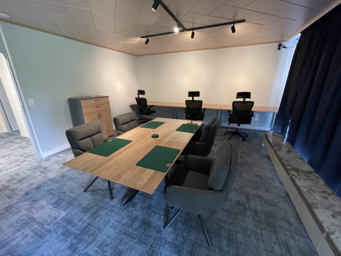 Objekt: Büro 25 m² mit Terrasse & Garten in Algermissen-Lühnde - alles inklusive