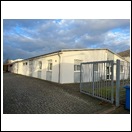 Moderne Produktions- und Lagerhalle mit Bürotrakt am Hildesheimer Flughafen
