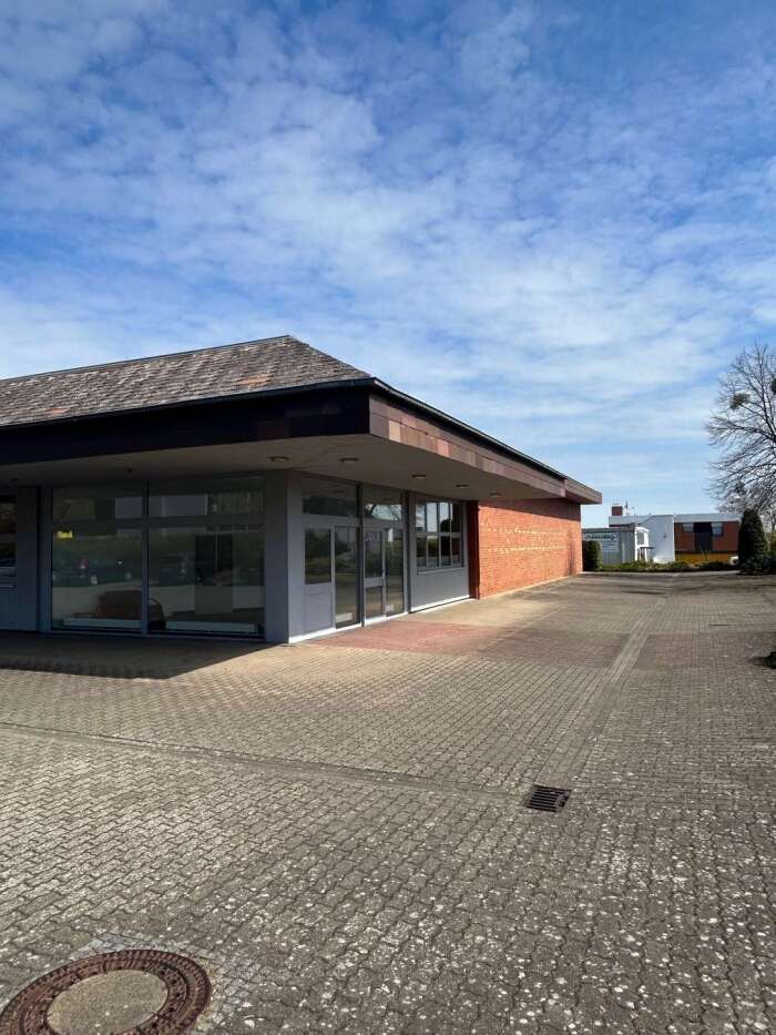 Immobilie: Flexible Büro- und Hallenflächen mit erstklassiger Infrastruktur