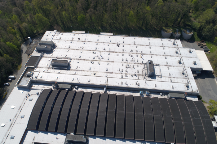 Immobilie: Lager- und Produktionshalle mit Bürofläche im Gewerbepark Hildesheimer Wald HI 152 mit 14.031 m²