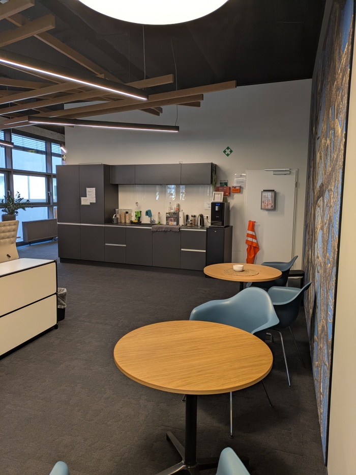 Objekt: Büroflächen und Meetingraum an der Arnekengalerie - Almstraße 9-10