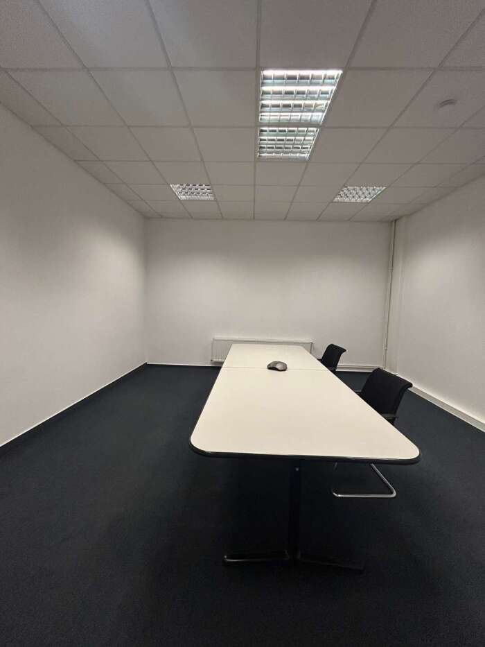 Immobilie: Flexible Büro- und Hallenflächen mit erstklassiger Infrastruktur