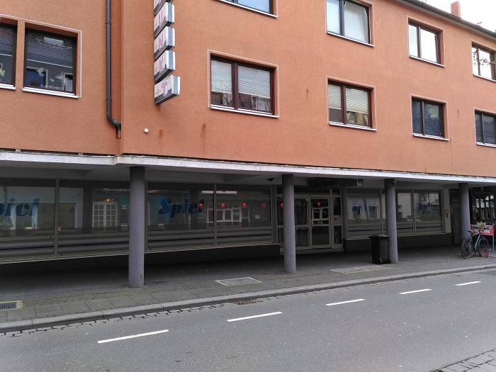 Immobilie: Ladenlokal mit vielfältige Nutzungsmöglichkeiten