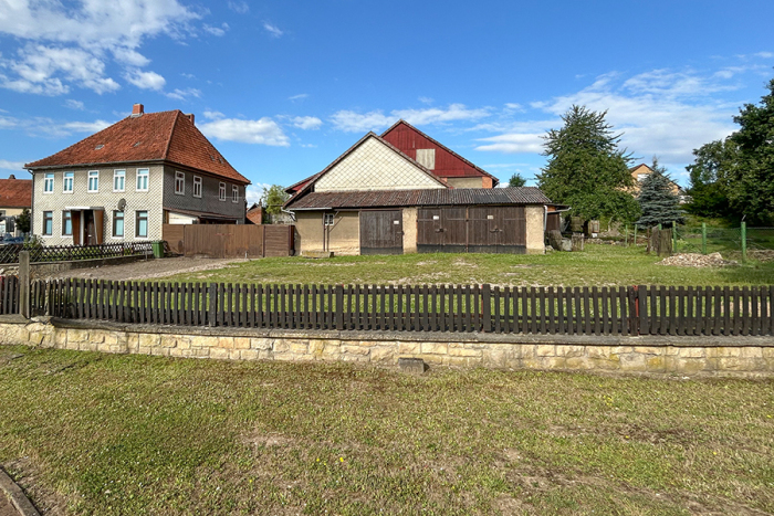 Immobilie: 4.792 m² Hofgrundstück