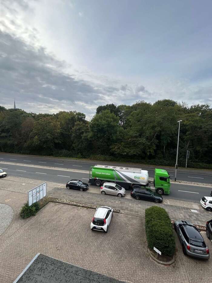 Objekt: Flexible Gewerbefläche über zwei Ebenen in Hildesheim - auch einzeln mietbar