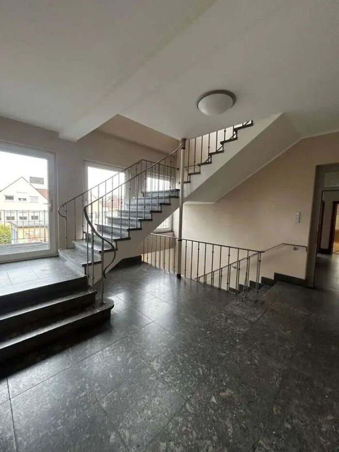 Objekt: Moderne Büro oder Praxisräume zentrumsnah mit Parkplätzen bis 424 m²