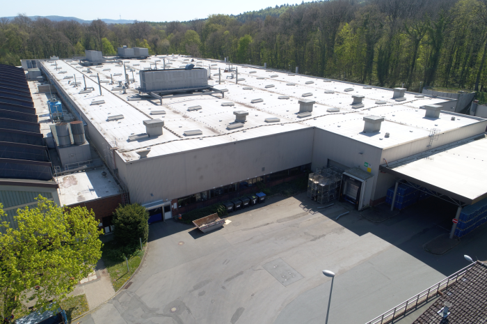Immobilie: Lager- und Produktionshalle mit Bürofläche im Gewerbepark Hildesheimer Wald HI 152 mit 14.031 m²