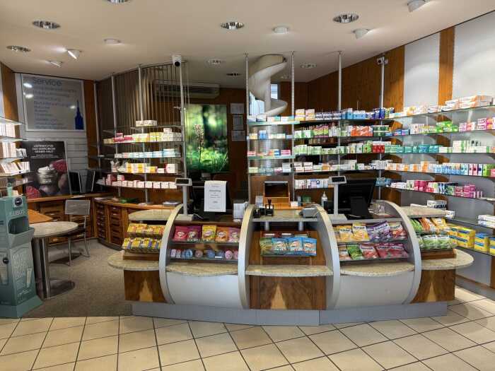 Objekt: Hildesheim-City: Großes Ärzte- und Bürohaus mit vermieteten und  freien Praxen