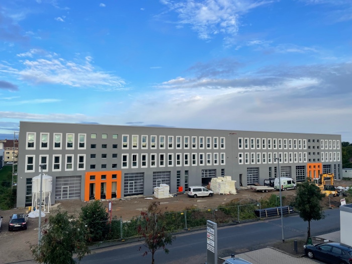 Immobilie: NEUBAU 87% vermietet, Praxis- / Büroflächen