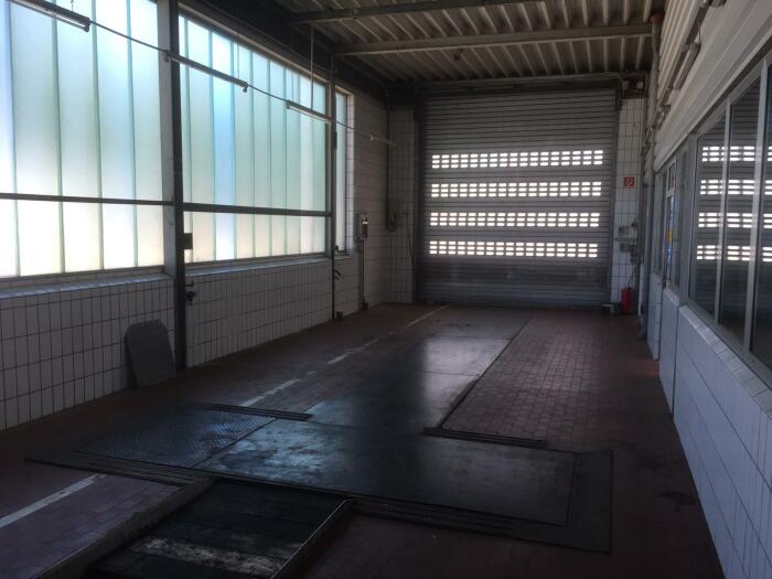 Immobilie: Gewerbehalle