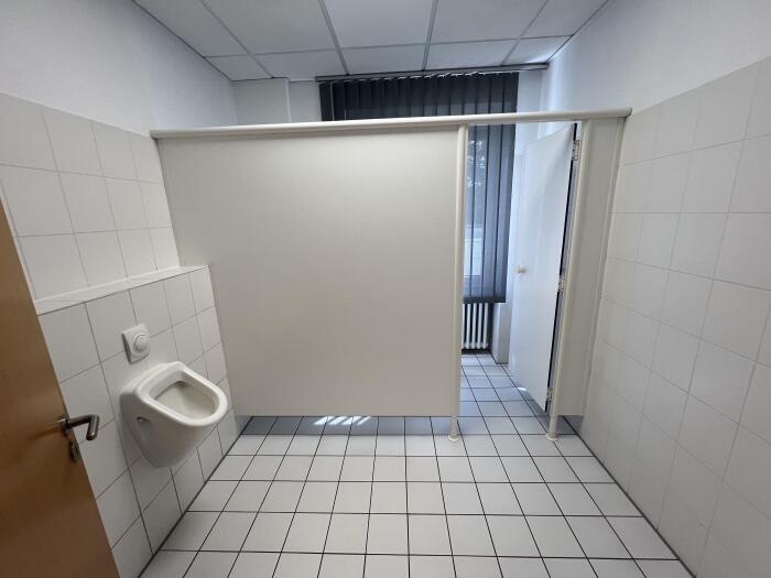 Immobilie: Büros zur Miete: von 208 m² bis 1.011 m²