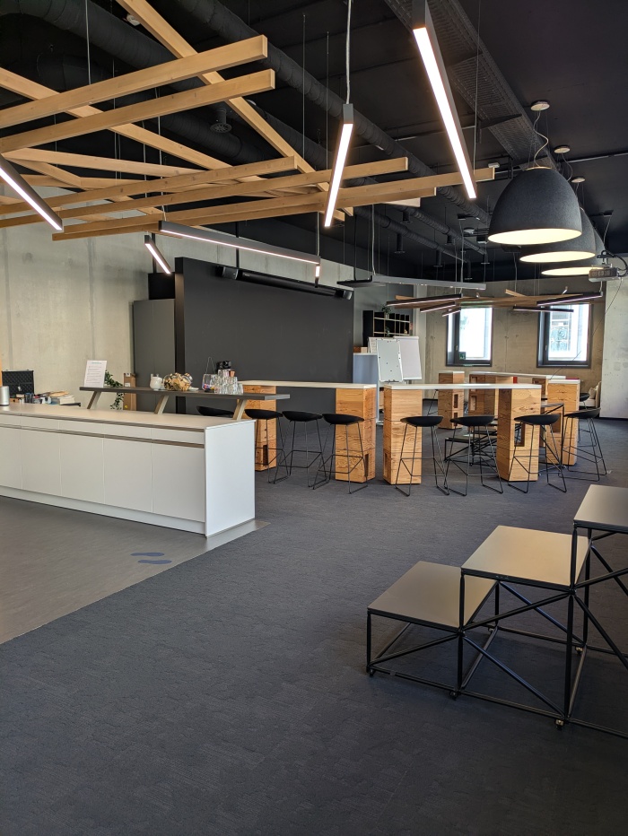 Objekt: Büroflächen und Meetingraum an der Arnekengalerie - Almstraße 9-10