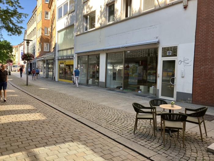 Immobilie: "Wir kümmern uns" - helles Ladengeschäft - Zwischennutzung möglich